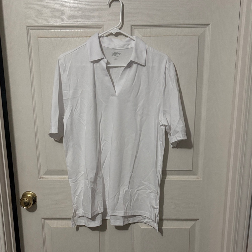 NEW ( no tags) Lands' End women’s  White Polo large. A60